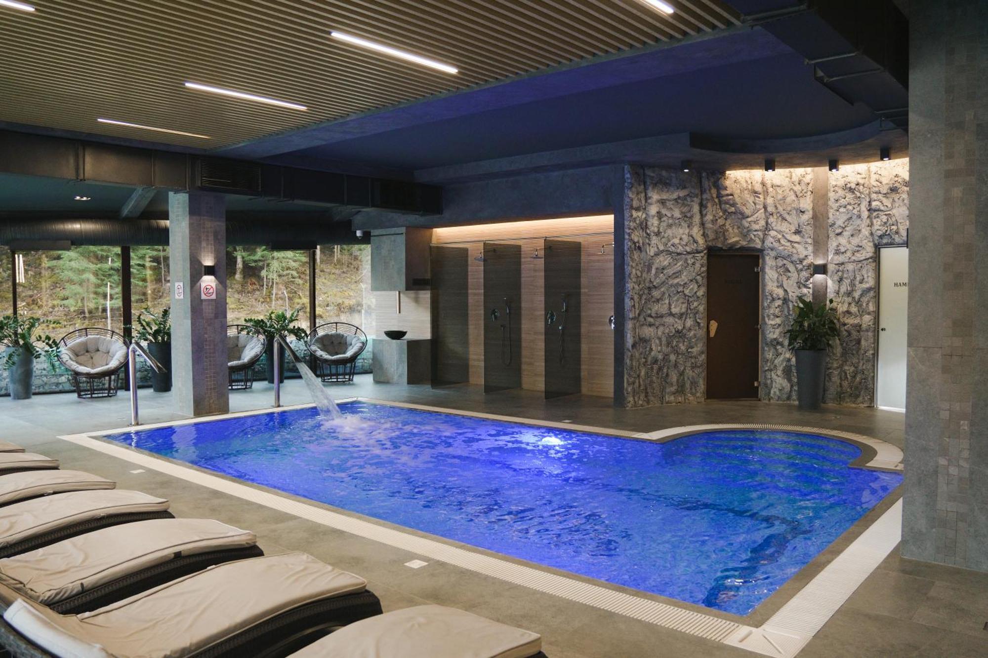 Westhills Cottage Town & Spa 부코벨 외부 사진
