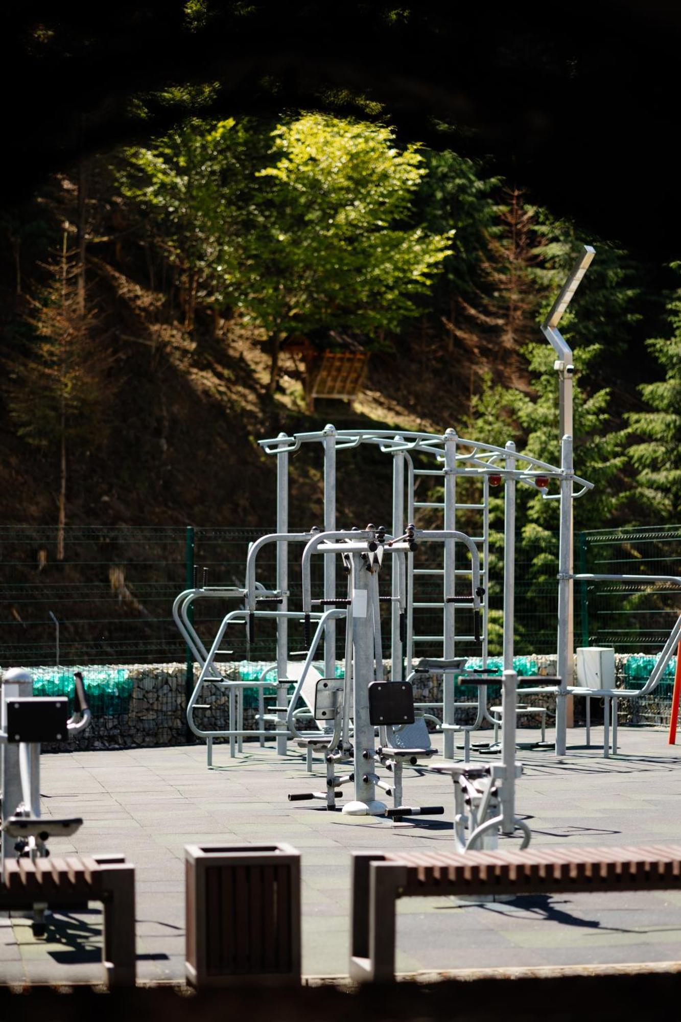 Westhills Cottage Town & Spa 부코벨 외부 사진