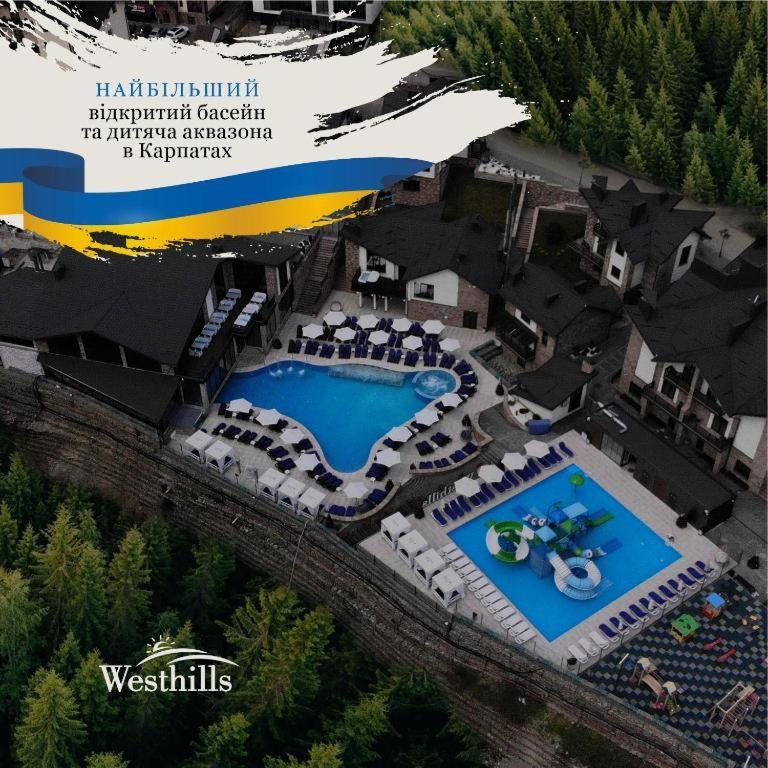 Westhills Cottage Town & Spa 부코벨 외부 사진